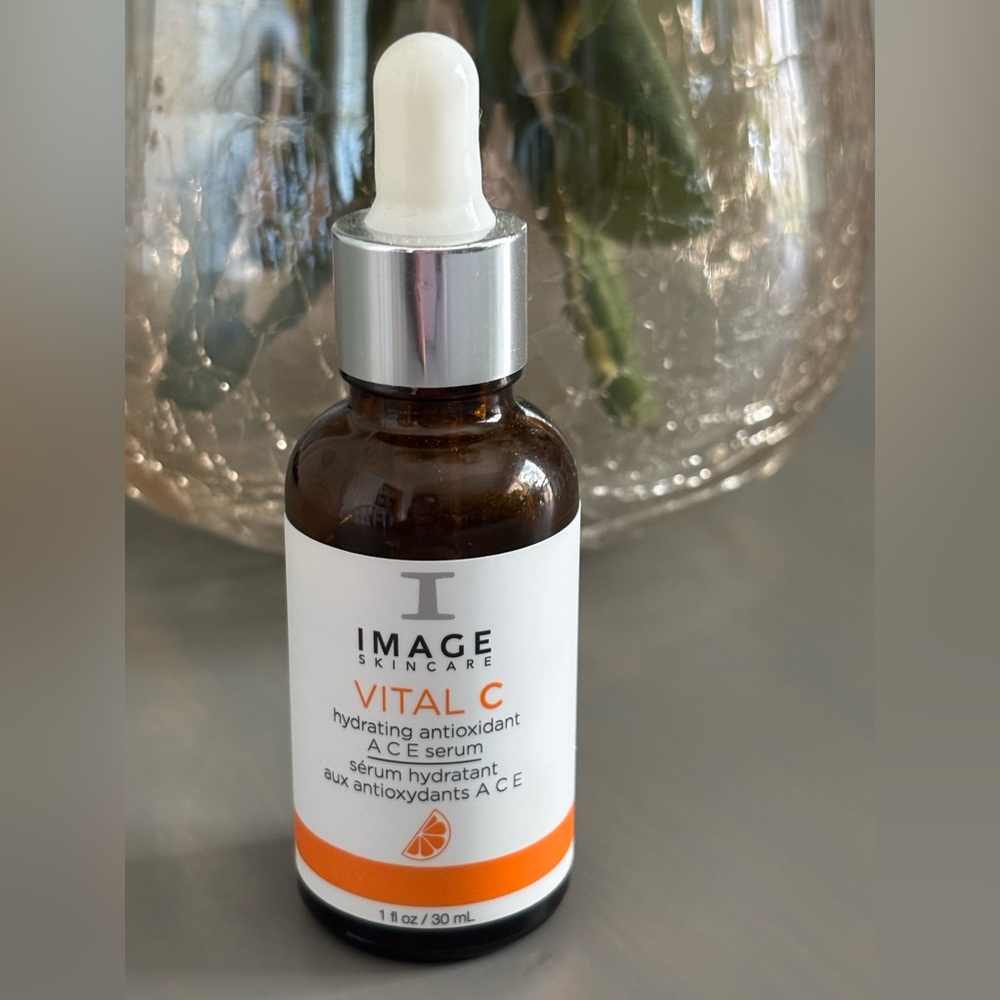IMAGE VITAL C Hydrating Antioxidant Serum Professional grade